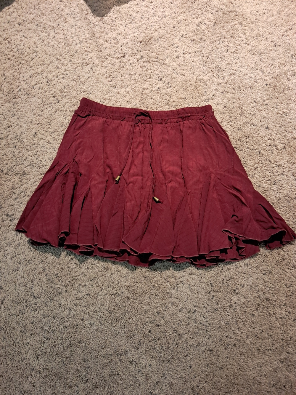 Women's Burgundy Ruffle Mini Skirt - Unbranded